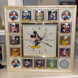 Seiko quarts wall clock Very rare